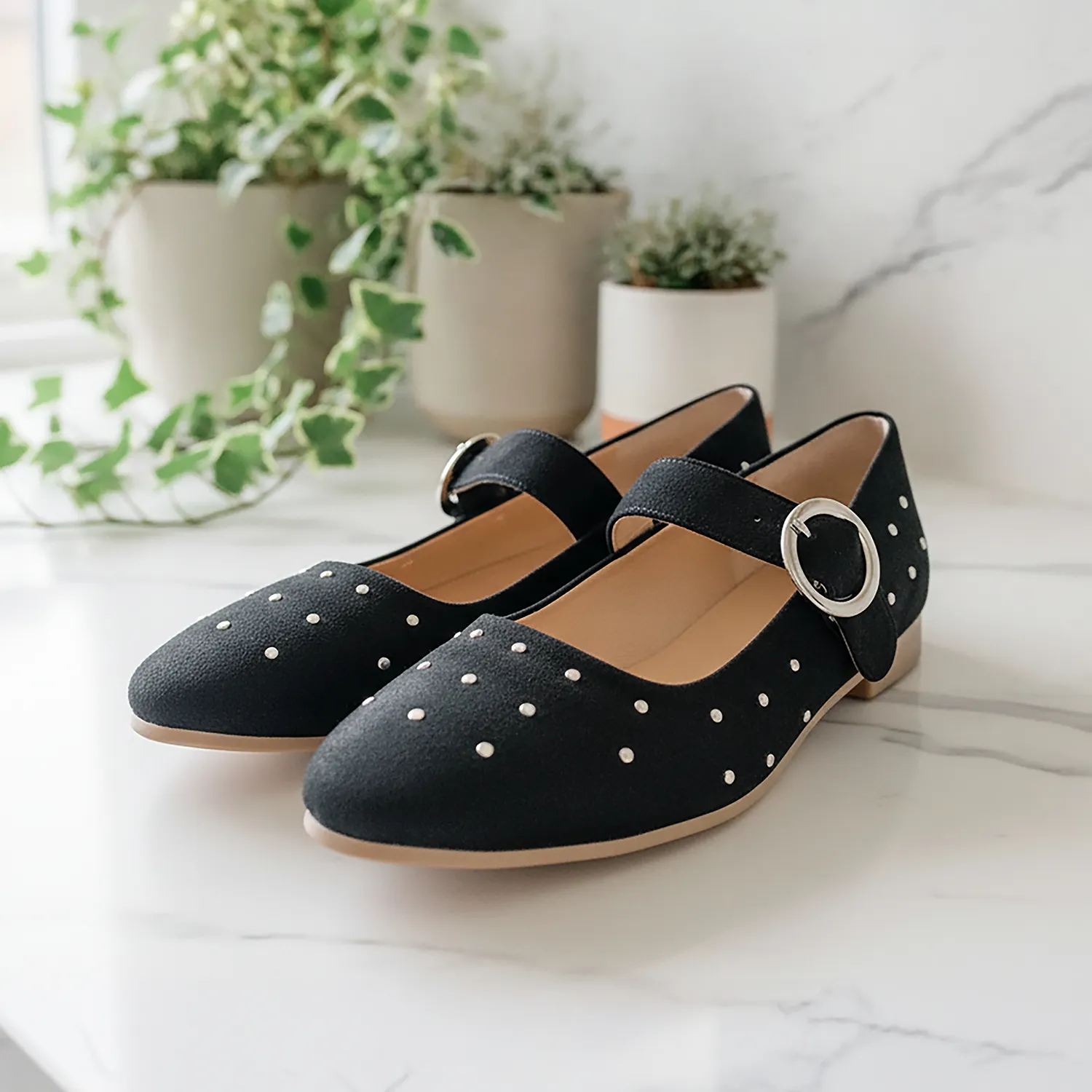 Ballerina KAVËLINA. Flats Dama, GAMUZA y PIEL De Vaca 100% Natural, NEGRO
